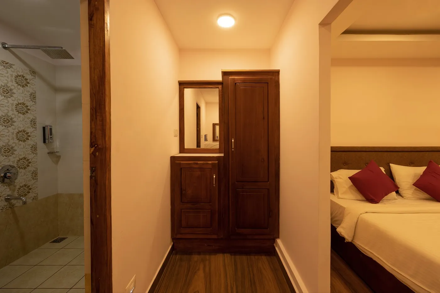 Avadale Thekkady (Stag Groups Not Allowed), Thekkady