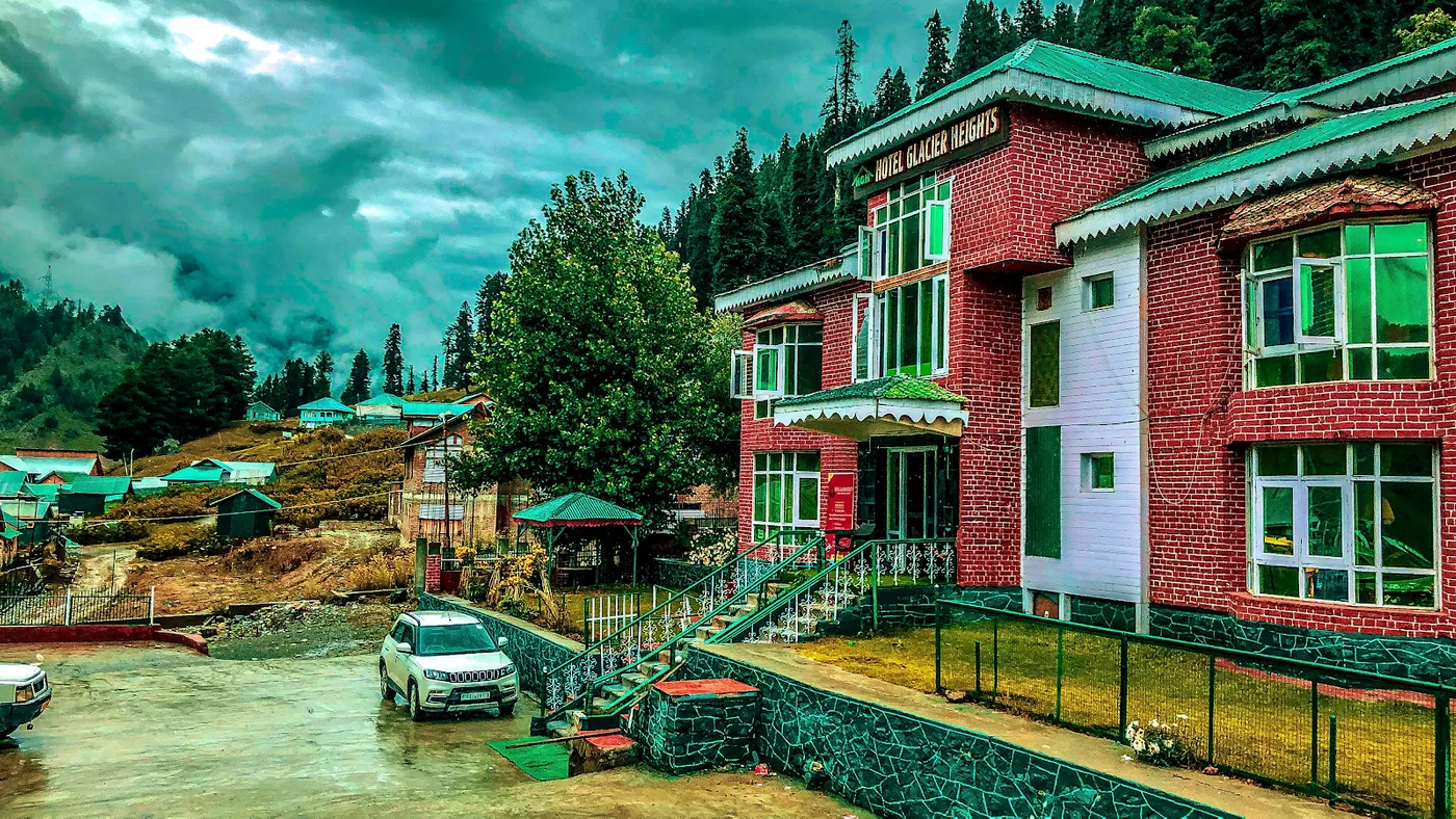 Hotel Glacier Heights, Sonamarg