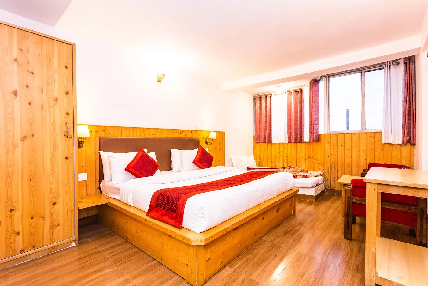Hotel Sun N Snow Mussoorie, Mussoorie