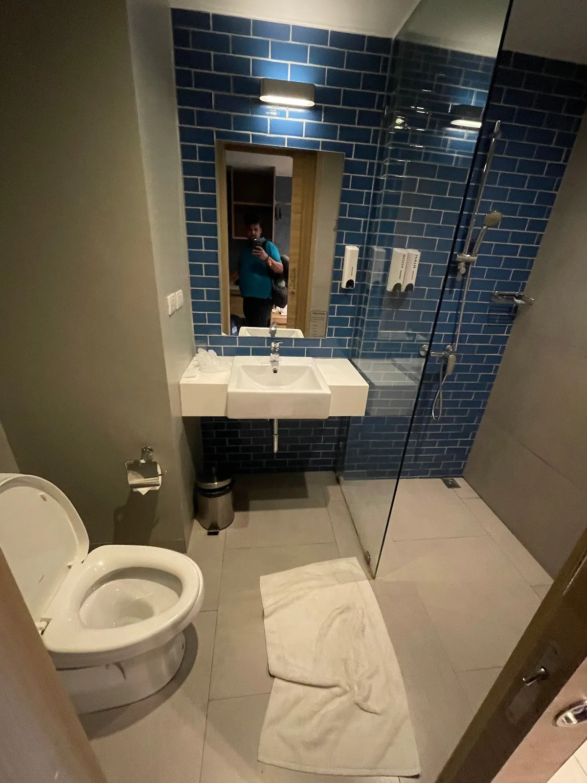 Journeyhub Phuket Patong, Phuket