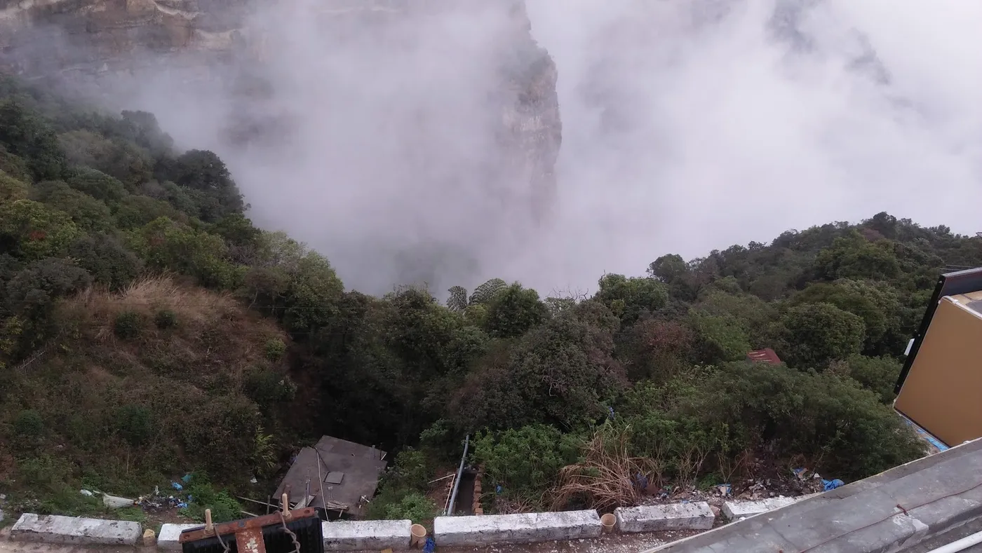 Labana Hotel & Restaurants, Cherrapunji