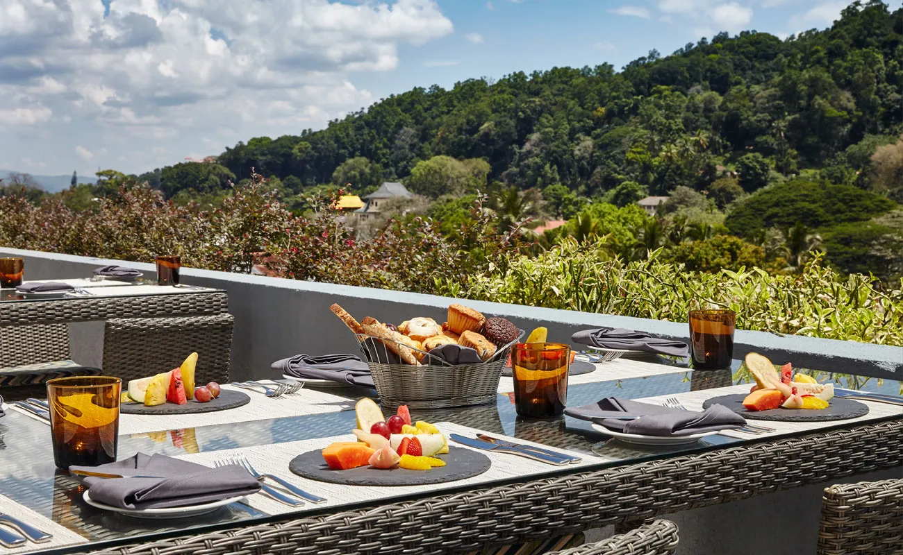 Radisson Hotel Kandy, Kandy