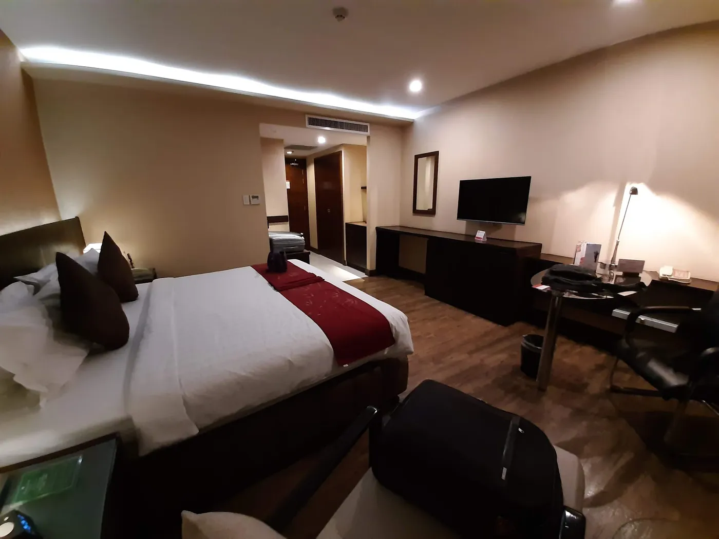 Ramada by Wyndham Manila Central, Manila