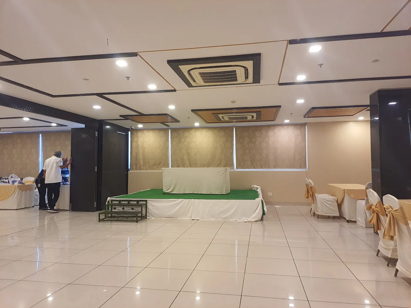 Rester Select – ITI Circle, Jodhpur, Jodhpur