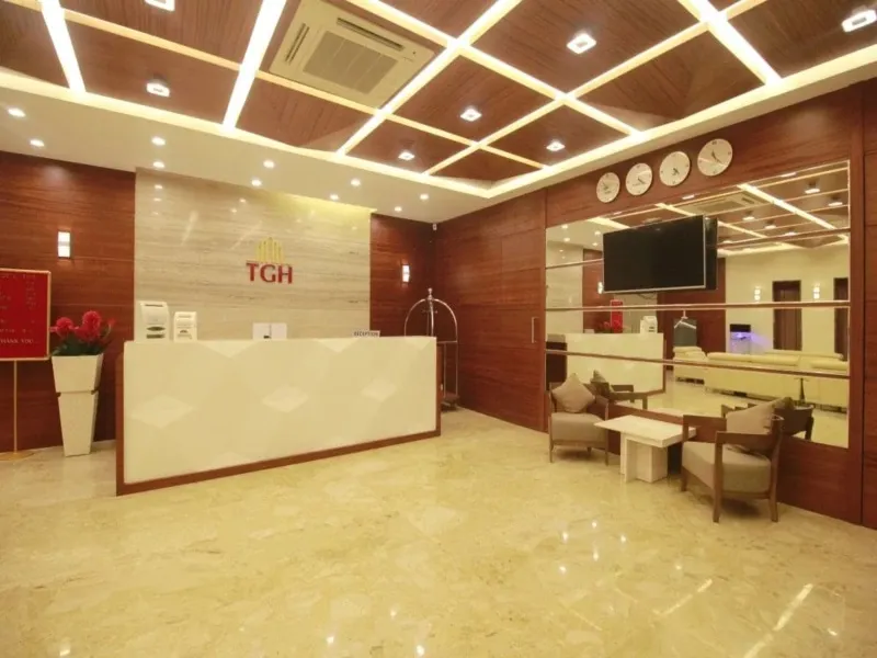 The Grand Highness, Diu