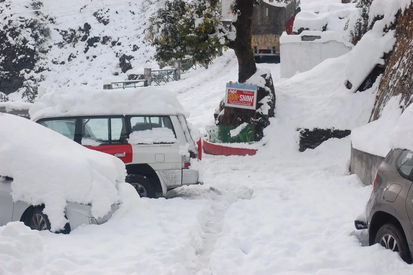 Hotel Sun N Snow Mussoorie, Mussoorie