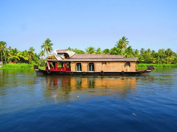 Kerala Backwater Houseboat Retreat, Alleppey