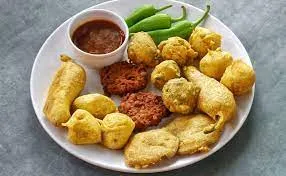 Surat: Night Food & Heritage Stroll