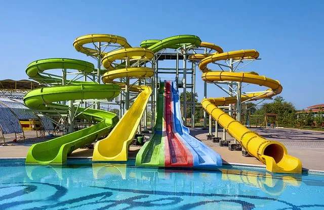 Amritsar: Sun City Water Adventure Escape