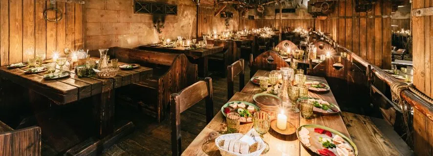 Prague: Medieval Dinner with Unlimited Drinks, Prague