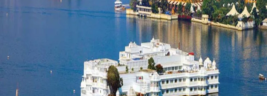 Udaipur: Magical Lake Pichola Sunset Cruise, Udaipur