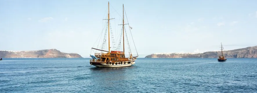 Santorini: Volcanic Islands Cruise with Hot Springs Visit, Santorini