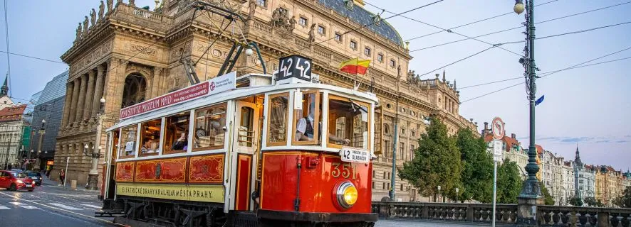Prague: Hop-on Hop-Off Historical Tram Ticket for Line 42, Prague