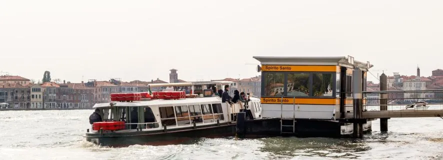 Venice: Murano, Burano and Torcello Hop-On Hop-Off Boat Tour, Venice