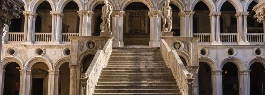 Venice: Royal Palace & Hidden Secrets Tour, Venice