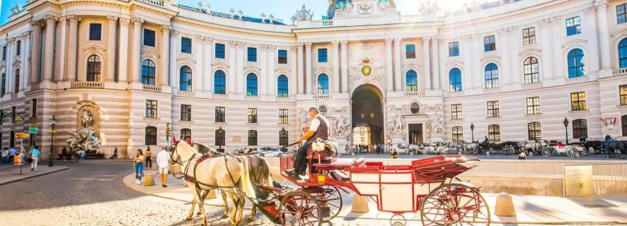 Vienna: Skip-the-Line Sisi Museum, Hofburg and Gardens Tour, Vienna