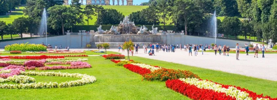 Vienna: Skip-the-Line Schonbrunn Palace and Gardens Tour, Vienna