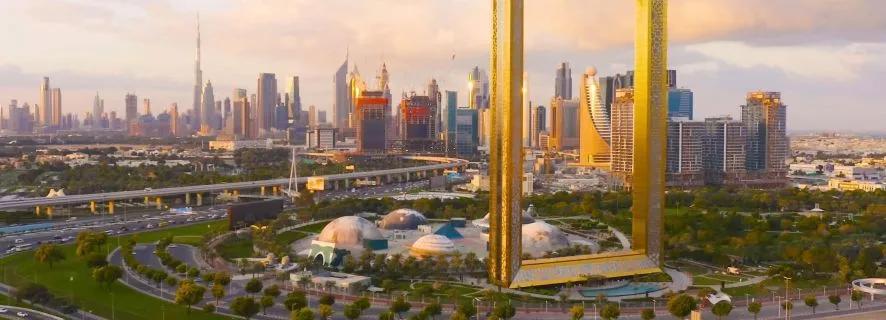 Dubai: Panorama of Past & Present, Dubai