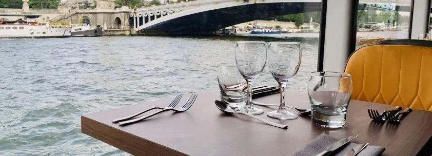 Paris: River Seine Cruise with 3-Course Lunch, Paris