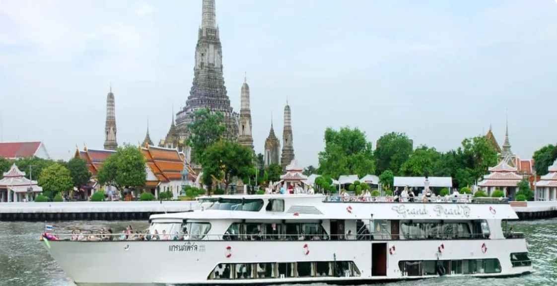 Ayutthaya Day Tour by Bus with River Cruise, Bangkok