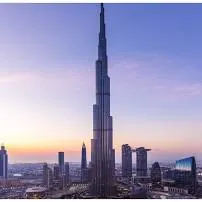 Dubai: Sky-High Observation & Culture