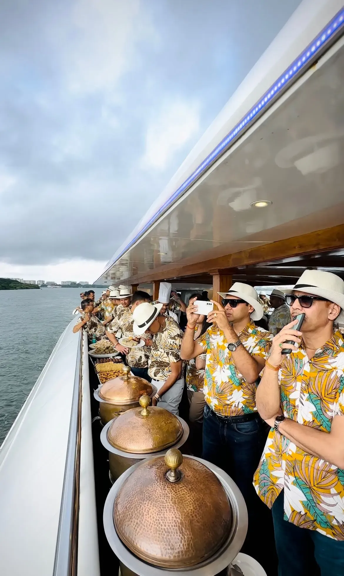 Scenic Waterfront Dinner Cruise Escape, Kochi