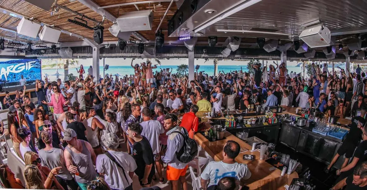 Mykonos: Sunset Beach Club Crawl & Party, Mykonos