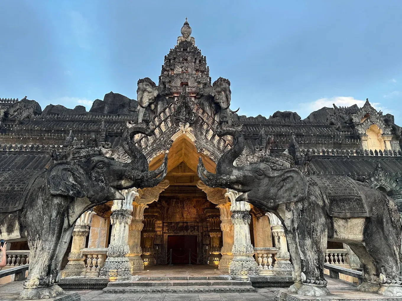Phuket Fantasea: Nighttime Cultural Spectacle, Phuket