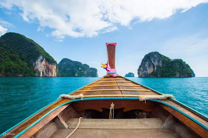 Hong Islands Tour by Traditional Longtail Boat, Krabi