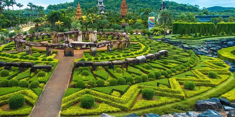 Nong Nooch: Enchanting Gardens & Cultural Show, Pattaya