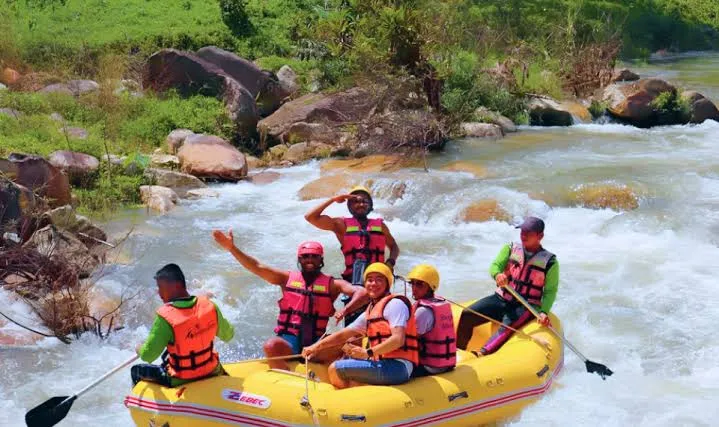 One day Krabi Rafting Safari tour & Wat Bang Thong, Krabi