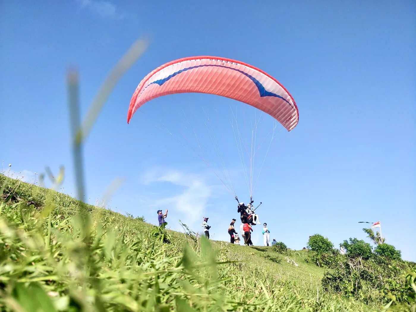 Uluwatu & Nusa Dua: Sky-High Paragliding Adventure, Kuta