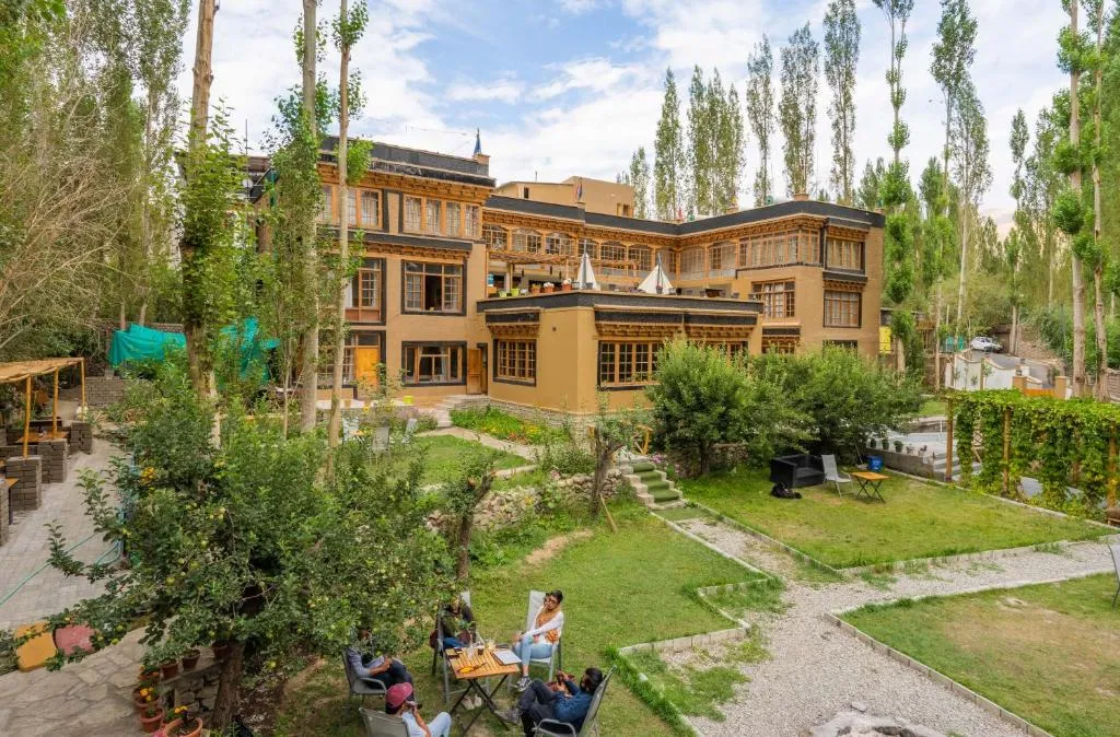 Silk Route Dining Experience, Leh