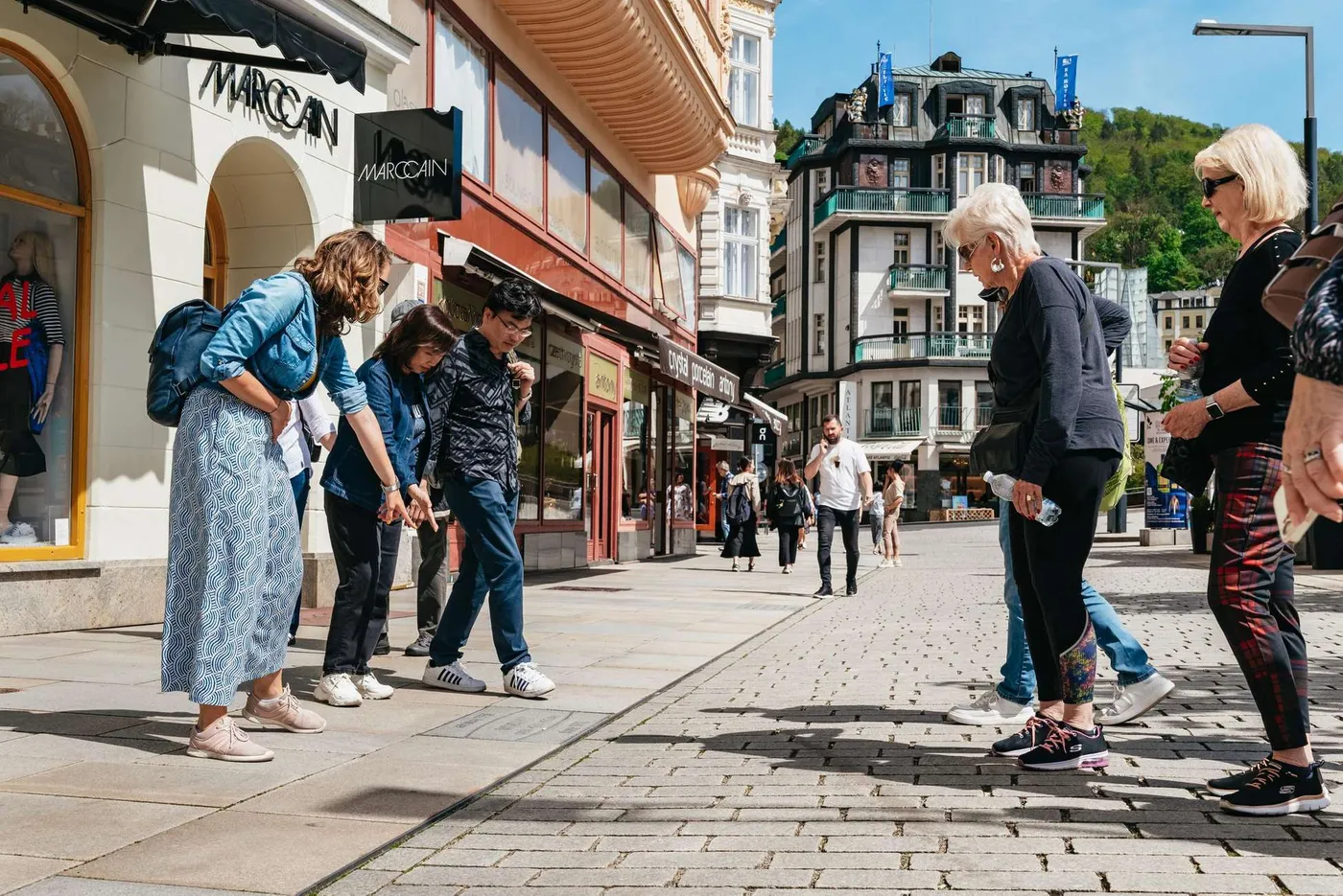 Prague: Karlovy Vary Day Trip with Watchtower and Funicular, Prague