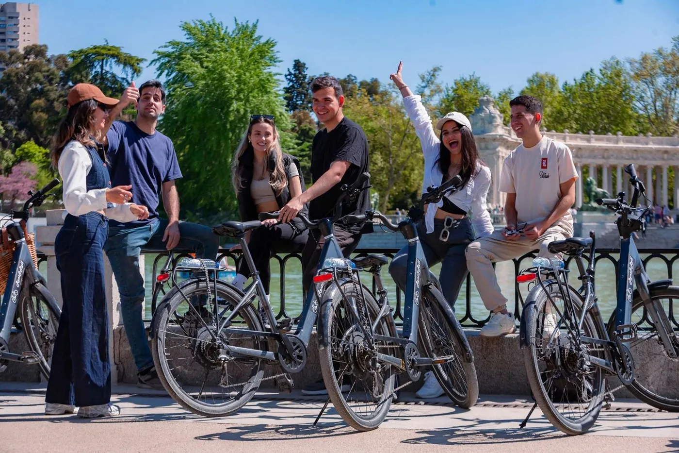 Madrid: 3-Hour Guided Bike Tour in Small Groups, Madrid