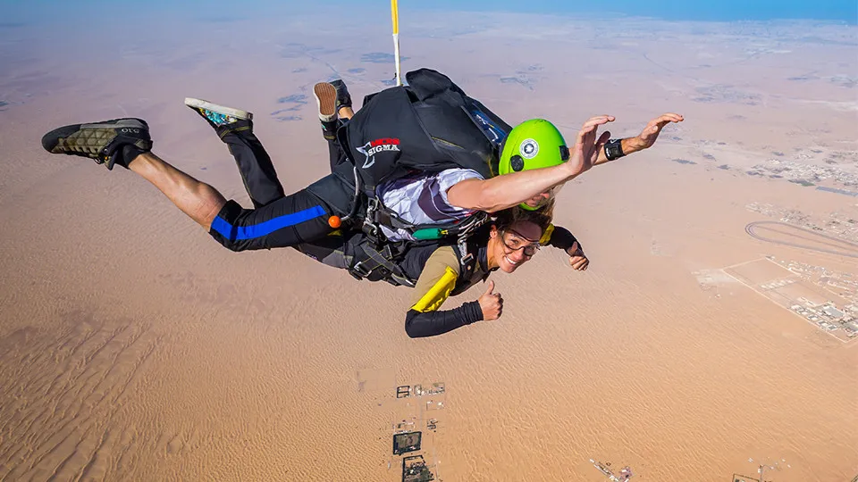 Dubai: Sky-High Dunes & Skydiving Adventure, Dubai
