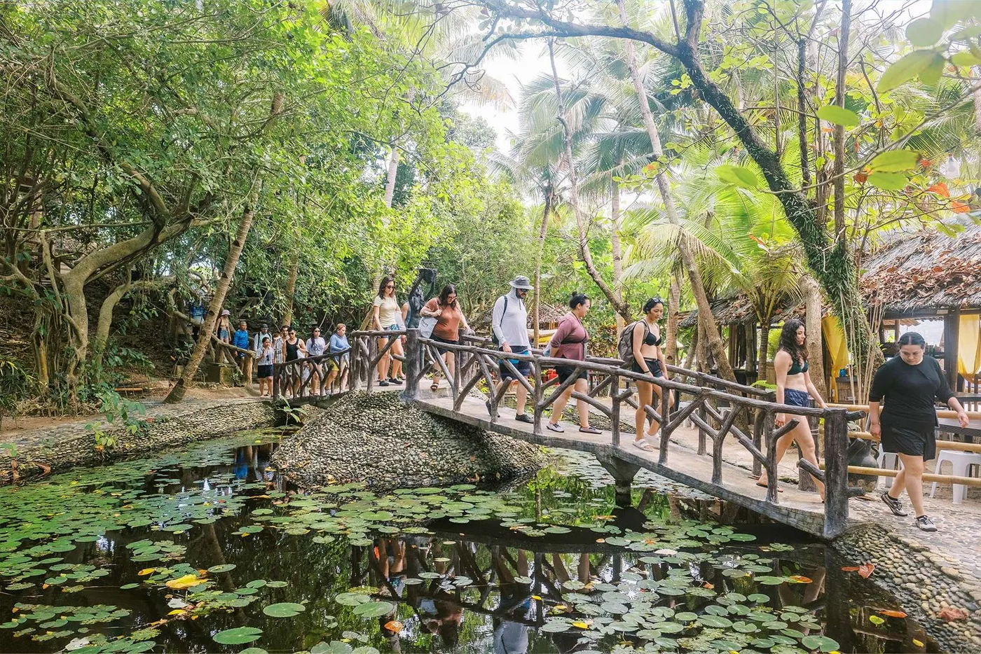 Boracay: Enchanting Island Hopping & Crystal Cove, Boracay