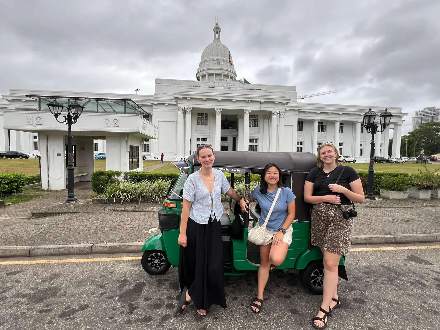 Colombo: Heritage & Cityscape Tuk-Tuk Adventure, Colombo