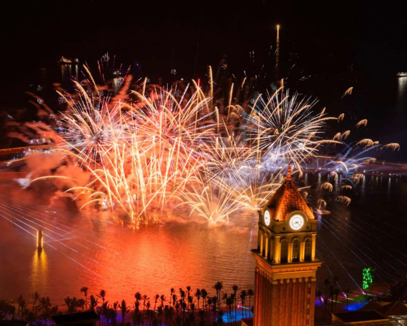 Phu Quoc: Enchanting Sea Show Spectacles, Phu Quoc