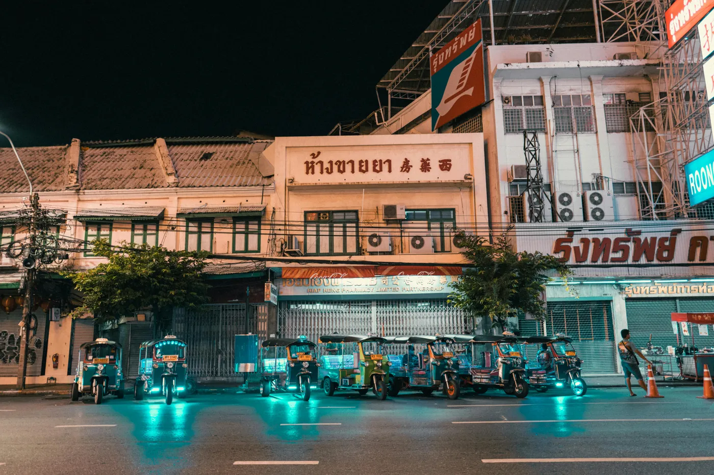 Chiang Mai Nighttime Temples & Food Escape, Chiang Mai