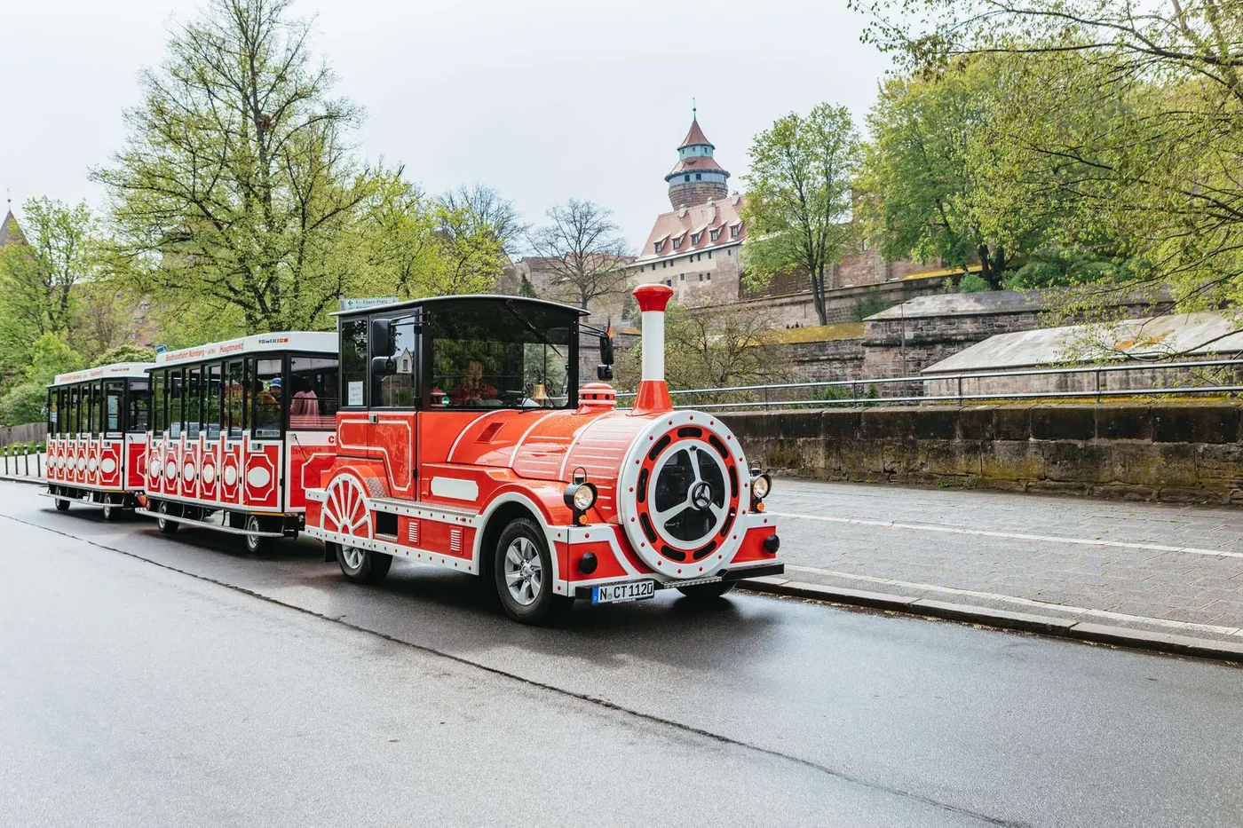 Nuremberg: Scenic Bimmelbahn City Ride, Nuremberg