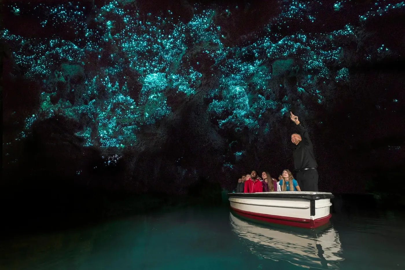 Auckland: Waitomo Glowworm Cave Escape, Auckland