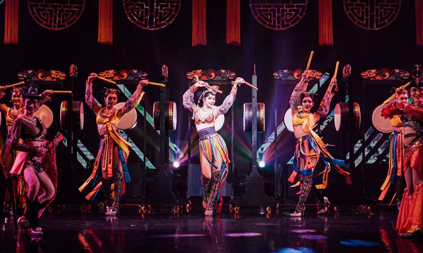 Phuket: Enchanting Simon Cabaret Experience, Phuket