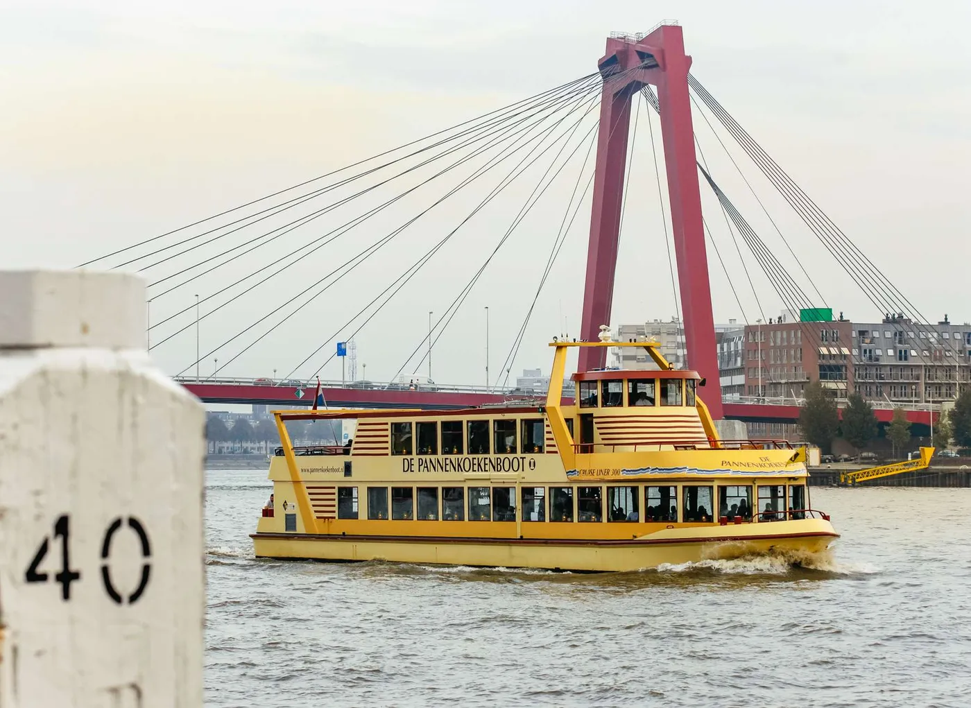 Rotterdam: Pancake & Waterway Escape, Rotterdam