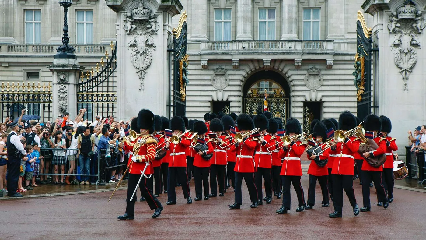 London Royal Heritage & Guard Ceremony Tour, London