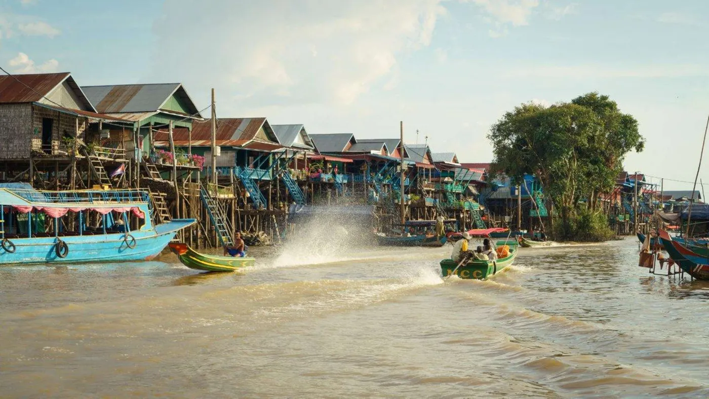 From Siem Reap: Kampong Phluk Floating Village Tour by Boat, Siem Reap