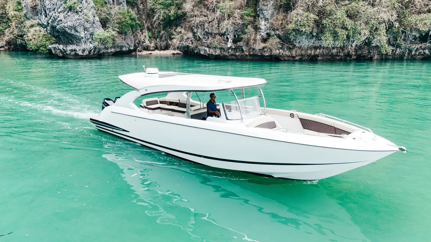 Phang Nga Bay & James Bond Island Yacht Escape, Phuket