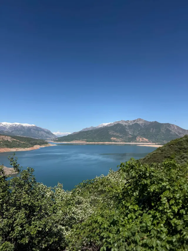 Tashkent: Mountain & Lake Adventure Day Trip