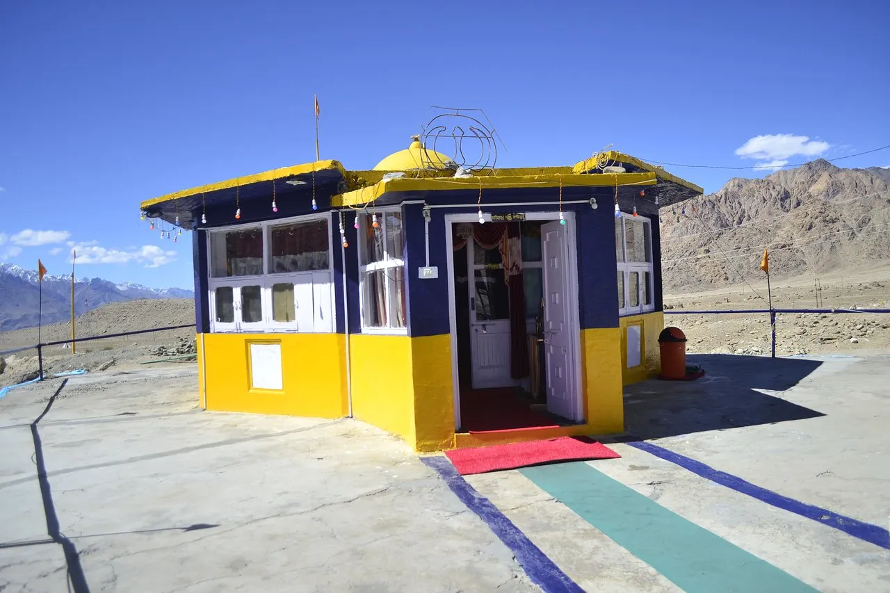 Visit Gurdwara Pathar Sahib, Leh