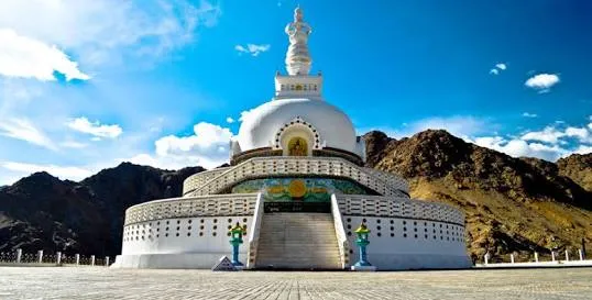 Shanti Stupa, Leh